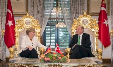 Merkel’in Anıları: Türkiye ile Göçmen Anlaşması, Erdoğan ve Putin Hakkındaki Detaylar