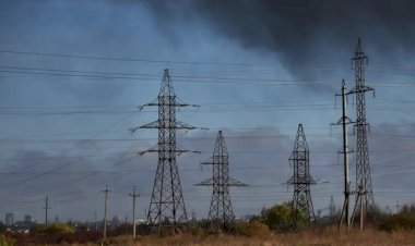 Rusya Ukrayna’da Enerji Altyapısını Vurdu: Milyonlar Elektriksiz Kaldı