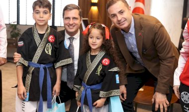 Ahmet Akın, Balıkesirli Sporcularla Bir Araya Geldi