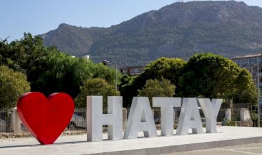 Hatay’ın Sevilen ve Güvenilen Liderleri: Kimler Öne Çıkıyor?