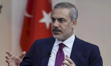 AK Parti'nin Geleceği: Hakan Fidan Genel Başkan mı Oluyor?