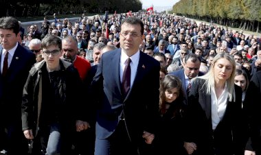İstanbul'un Sevilen ve Güvenilen Liderleri Kimler? Büyük Ankete Katılın!