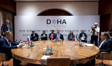 Türk, Rus ve İranlı Dışişleri Bakanları Doha’da Buluştu: Suriye İçin Kritik Görüşme