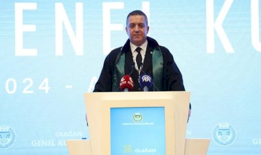 Erinç Sağkan Yeniden Türkiye Barolar Birliği Başkanı Seçildi