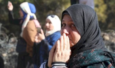 Sednaya Cezaevi'nde Yakınlarını Arayanların Akını