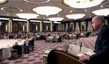 Dürüst, ahlaklı, mert, vicdanlı, merhametli Erdoğan'ın yönettiği  ülkede Elif ve Ayşe 7 yıldır babasından ayrı!
