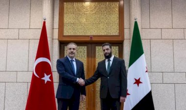 Fidan ve Şara'dan Tarihi Görüşme: Suriye'de PKK/YPG'ye Yer Yok