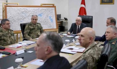 Bakan Güler Suriye Sınırında: SMO, İşgal Altındaki Tüm Toprakları Kurtaracak