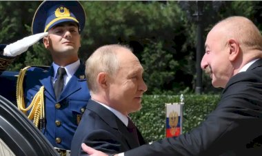 Putin Azerbaycan Uçağı İçin Aliyev'den Özür Diledi