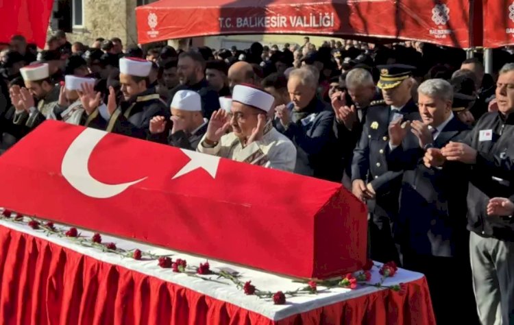 Şehit Polis Memuru Emirhan Aramış Son Yolculuğuna Uğurlandı: Hakkını Helal Et Aslanım