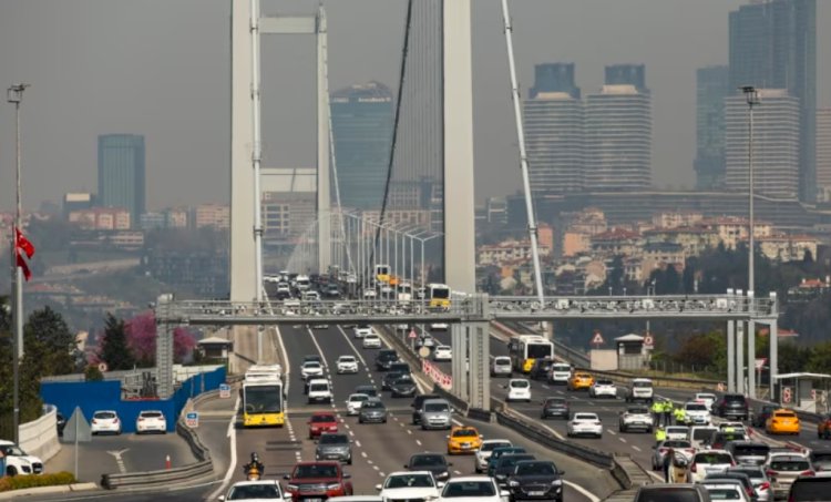 İstanbul Trafikte Dünya Lideri Oldu: İstanbullular Yılda 4,4 Günlerini Kaybediyor