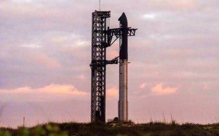 Blue Origin ve SpaceX: Roket Yarışı Kızışıyor