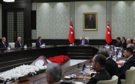 Kırmızı Kitap: Yenilenen Milli Güvenlik Siyaset Belgesi'nde Hangi Tehditler Yer Alıyor?