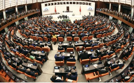 CHP, Yürütmeyi Durdurmak İçin AYM’ye Başvuruyor