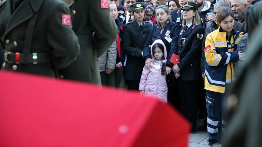 Pençe-Kilit Şehidi Binbaşı Murat Kemal Yetişen, Kızının Doğum Gününde Toprağa Verildi