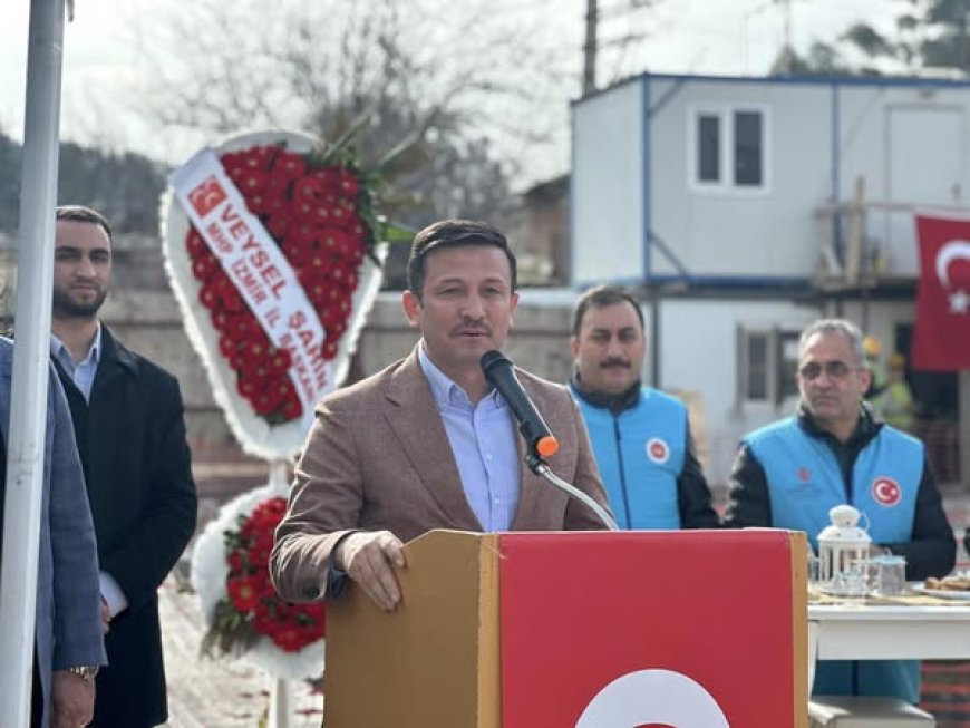 İzmir Siyasetinde Gündem Olan İlginç Tesadüf: Hamza Dağ, O İş İnsanının Törenine Katıldı