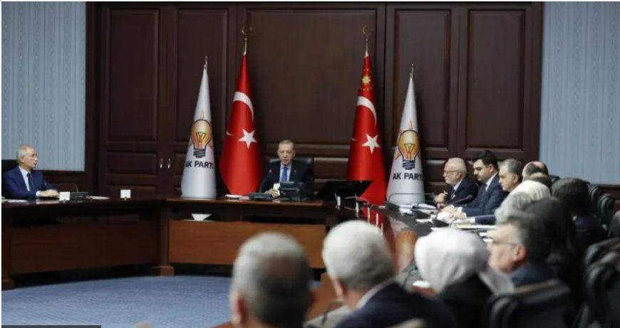 AKP Kulislerinde Öcalan'ın Çağrısı: Silahların Teslimi Öncelikli, Yasal Tartışmalar Sonra