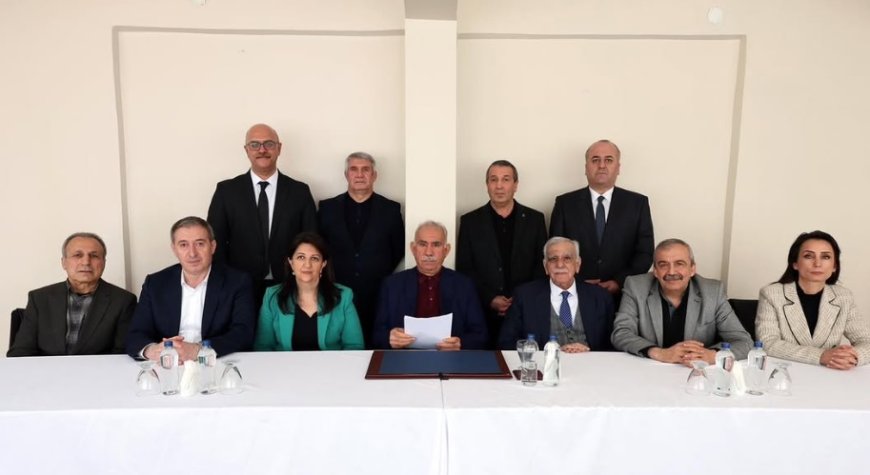 Kürt Açılımında Yeni Süreç: Silahsız Çözüme Doğru mu?