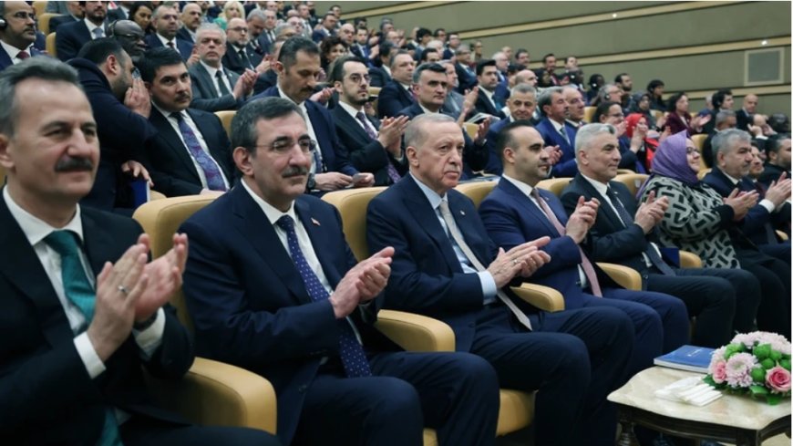 Yargıdaki Çatlak ve AKP İçi Tepkiler