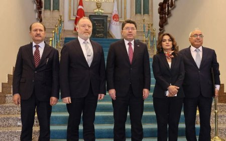 DEM Parti Heyeti, Adalet Bakanı Tunç'tan AİHM ve AYM Kararlarının Uygulanmasını Talep Etti