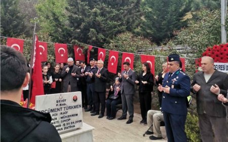 Bursa’da Şehit Binbaşı Ercüment Türkmen Dualarla Anıldı