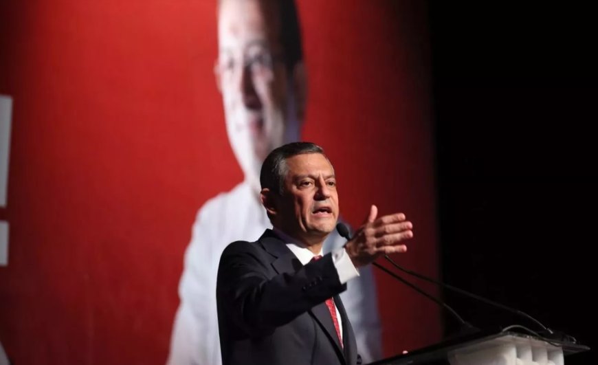 Özgür Özel, Ümit Uysal ve Berhan Şimşek CHP liderliği için yarışıyor