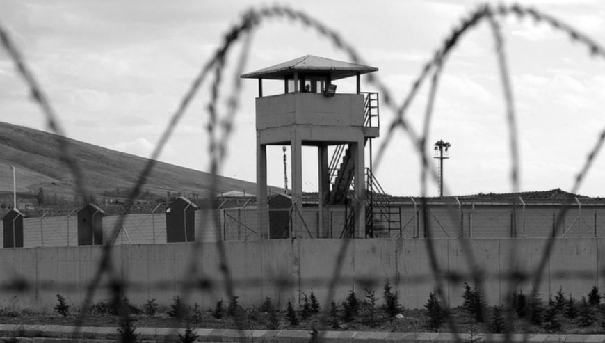Cezaevlerindeki Kişi Sayısı 400 Bini Aştı: Eğitim ve Yaş Profili Dikkat Çekiyor