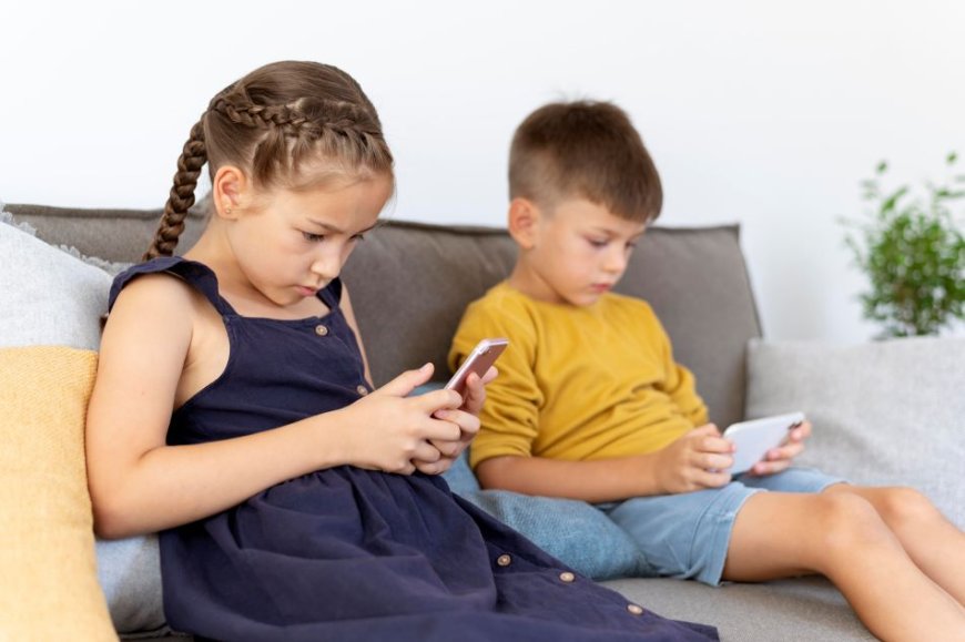 Akıllı Telefonlar Çocuklar İçin Hangi Riskleri Taşıyor?