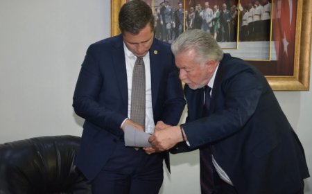 İzmir esnafı Deniz Yücel’in arkasında: Gerçek bir çözüm ortağı