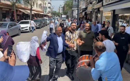 PKK’nın Feshi Kürt Toplumunda Ne Anlama Geliyor? Beklentiler, Endişeler ve Zor Sorular