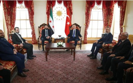 Erdoğan ile Suriye Geçici Lideri Şara Arasında İstanbul'da Kritik Görüşme