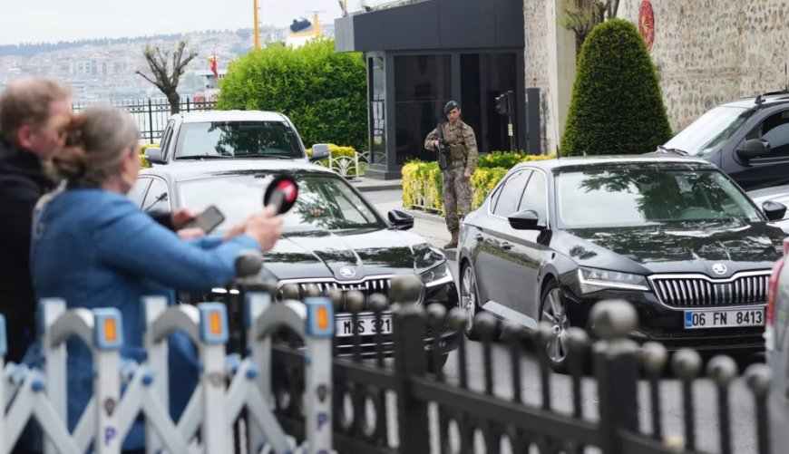 İstanbul’daki Ukrayna-Rusya Görüşmeleri Sınırlı Umutlarla Başladı