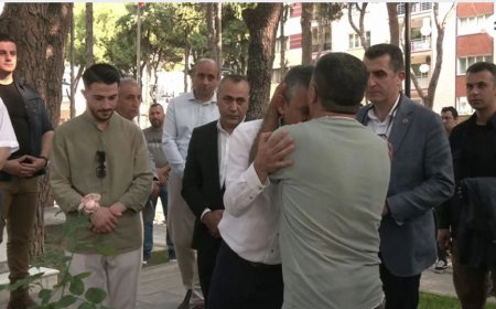 Cenazesinde Protesto Edilmişti, Şehit Babasından Özgür Özel’e Anlamlı Jest
