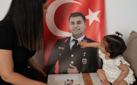 Şehit Eşiyle Yarım Kalan Anılarını Şimdi 13 Aylık Kızıyla Yaşatıyor