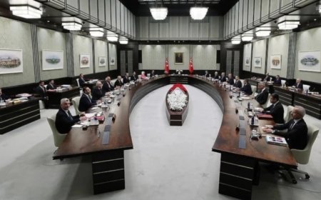 Kabine Değişikliği Yaklaşıyor: Mehmet Şimşek’in Yeri Garanti