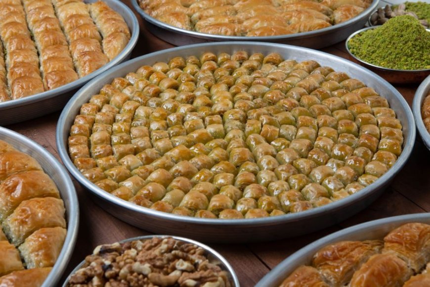 Diyabet Hastaları Bayramda Nasıl Davranmalı?