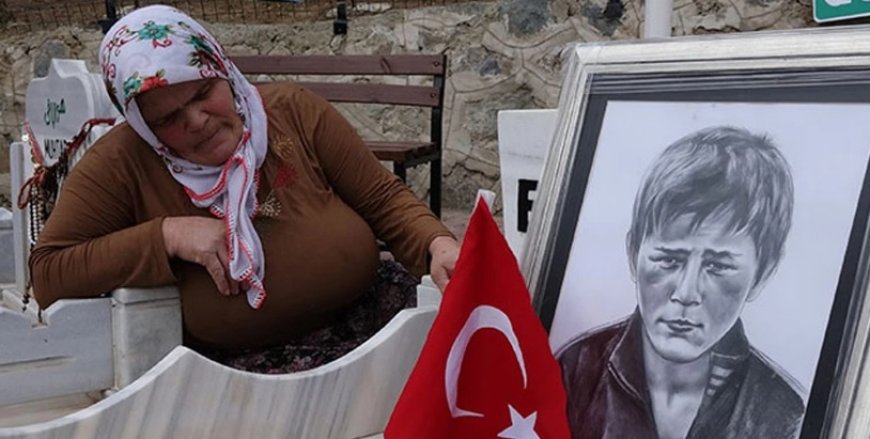DEM Parti'den Eren Bülbül’ün Annesine Bayram Telefonu