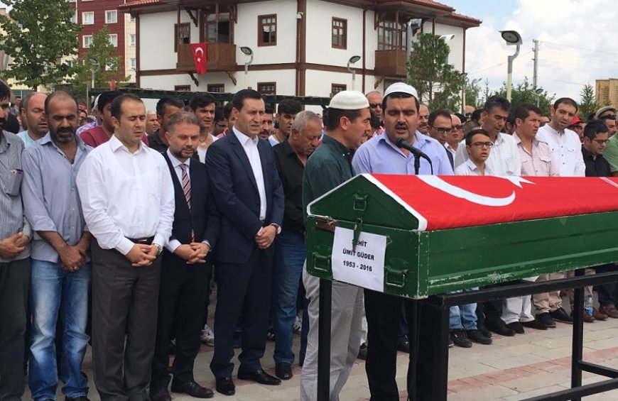 Ailesiyle Direnişe Gitti, Vatan İçin Şehit Düştü: Ümit Güder
