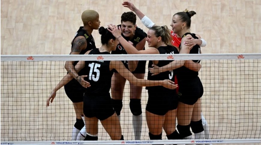 Filenin Sultanları’ndan Gövde Gösterisi: VNL’de 6’da 6
