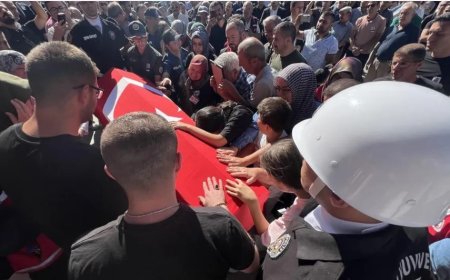 İzmir'deki Yangında Şehit Olan İbrahim Demir Konya’da Son Yolculuğuna Uğurlandı