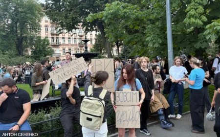 Ukrayna’da Yolsuzluk Yasasına Karşı İkinci Gününde Ülke Genelinde Protestolar