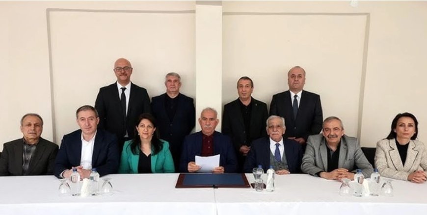 Öcalan’dan  Komünalist Yoldaşlık  Vurgusu: Videolu Mesajda Hangi İdeolojilere Atıf Yapıldı?