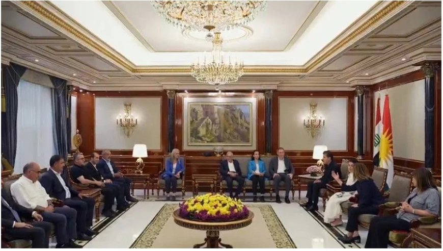 PKK’nın Silah Bırakma Törenine Katılanların Masraflarını Barzani Karşıladı