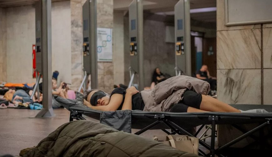 Kiev'e Rus Saldırısı: 8 Yaralı, Hedefte Konutlar ve Altyapı Tesisleri