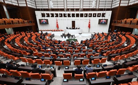 PKK'nın Silah Bırakma Süreci İçin TBMM'de Komisyon Kuruluyor: Adı Tartışma Yarattı