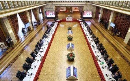 Türkiye'nin Yeni  Barış Süreci Komisyonu Toplandı, Güvenlik Zirvesi Yolda
