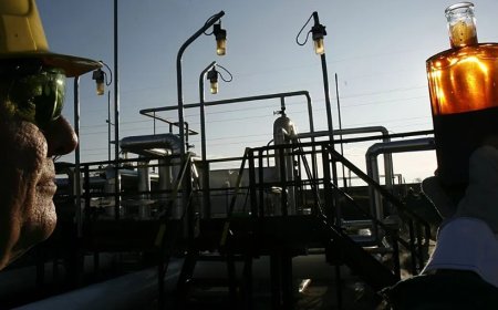 Ukrayna'nın Petrol Boru Hattı Saldırıları AB'yi Böldü: Macaristan ve Slovakya Brüksel'den Eylem Bekliyor