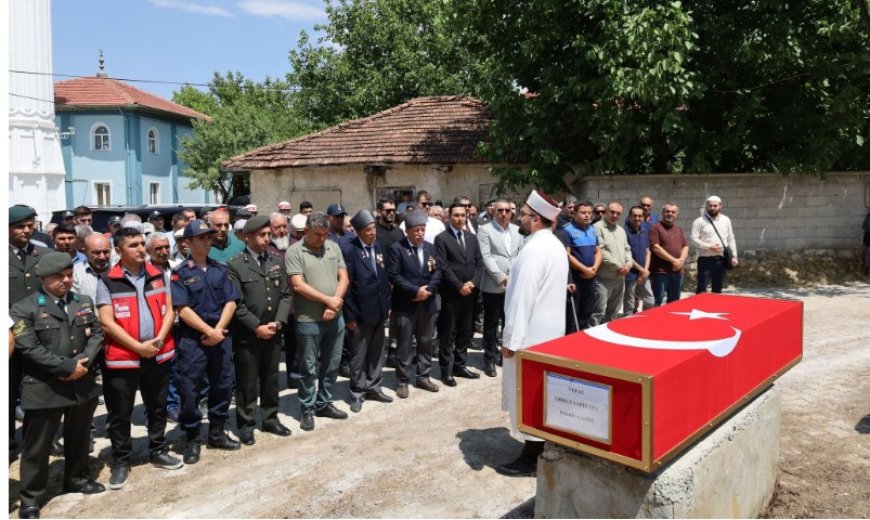 Kıbrıs Gazisi Orhan Sarıkaya Son Yolculuğuna Uğurlandı