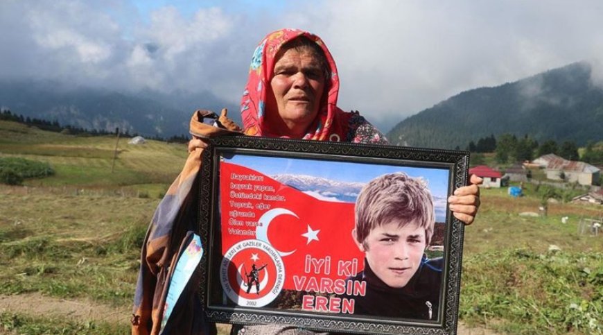 Şehit Eren Bülbül’ün Annesinden Net Mesaj:  Binlerce Kez Erdoğan’ın Yanındayım