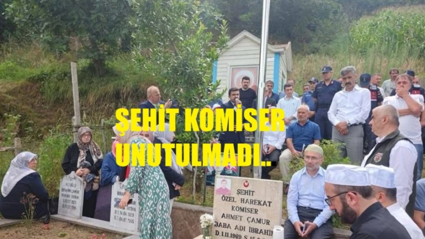 Şehit Komiser Ahmet Çamur, Trabzon’daki Kabri Başında Anıldı